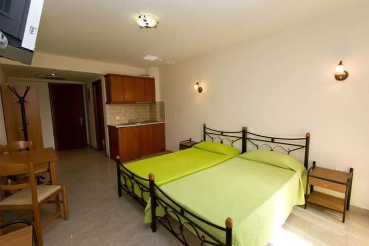 Aparthotel Ιωλκοσ Loutra Edipsou  Exterior foto